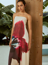 Schulterfreies, rückenfreies, langes Wickelkleid mit Blumenmuster